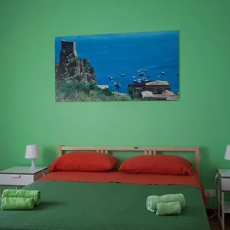 Maredelgolfo バレストラーテ